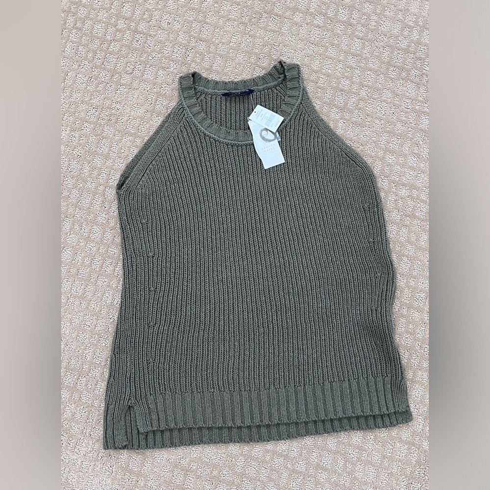 NEW Denver Hayes Olive Tank Sweater